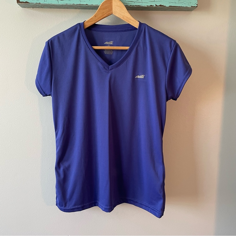 Avia athletic tee, L, EUC
